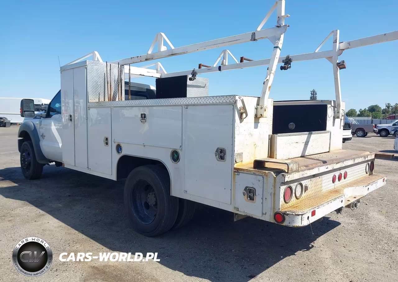 2016 Ford F-450 Chassis Xl VIN:1FDUF4GT8GED27682 - 3