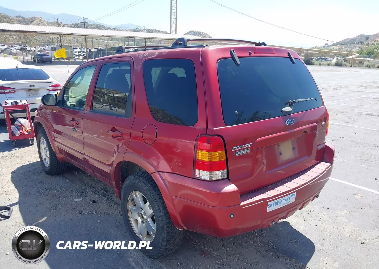 2007 Ford Escape Limited VIN:1FMCU94107KC02954 - 3