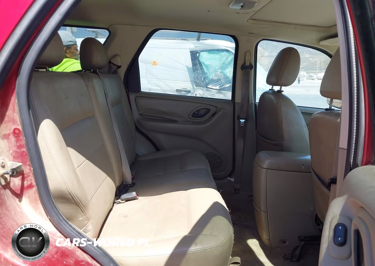 2007 Ford Escape Limited VIN:1FMCU94107KC02954 - 8