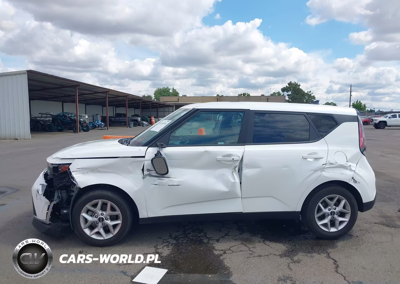 2023 Kia Soul S VIN:KNDJ23AUXP7865576 - 14
