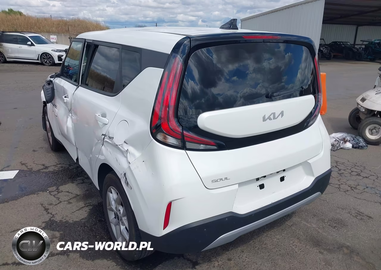 2023 Kia Soul S VIN:KNDJ23AUXP7865576 - 3