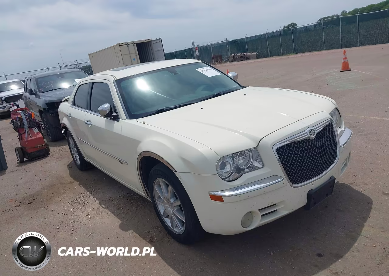 2010 Chrysler 300C Awd – zdjęcie 1 z 16