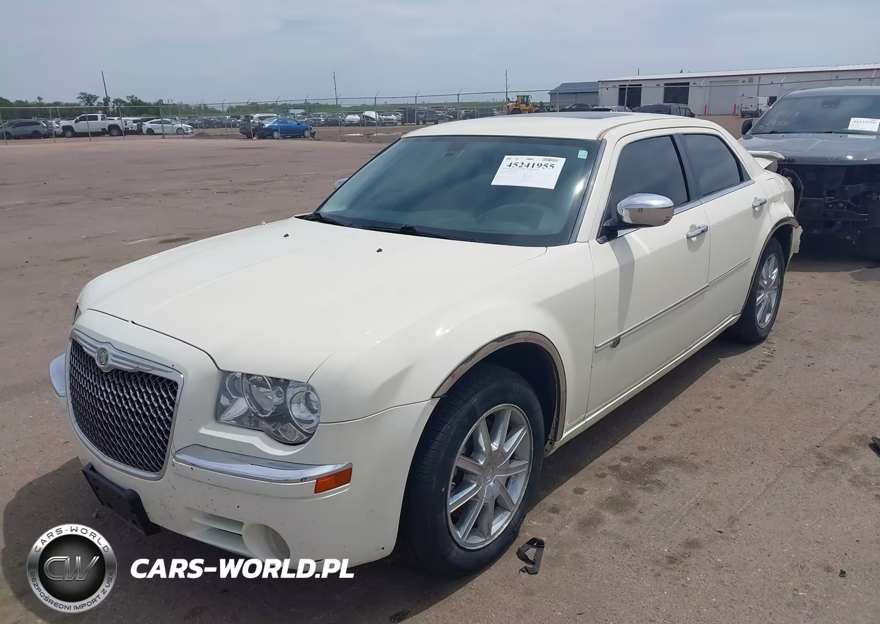 2010 Chrysler 300C Awd VIN:2C3CK6CT8AH172620 - 2