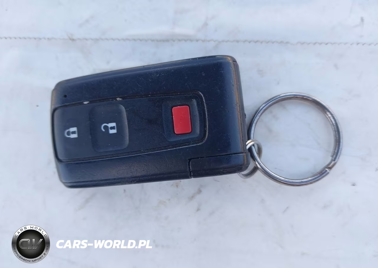 2004 Toyota Prius VIN:JTDKB20U040011281 - 11