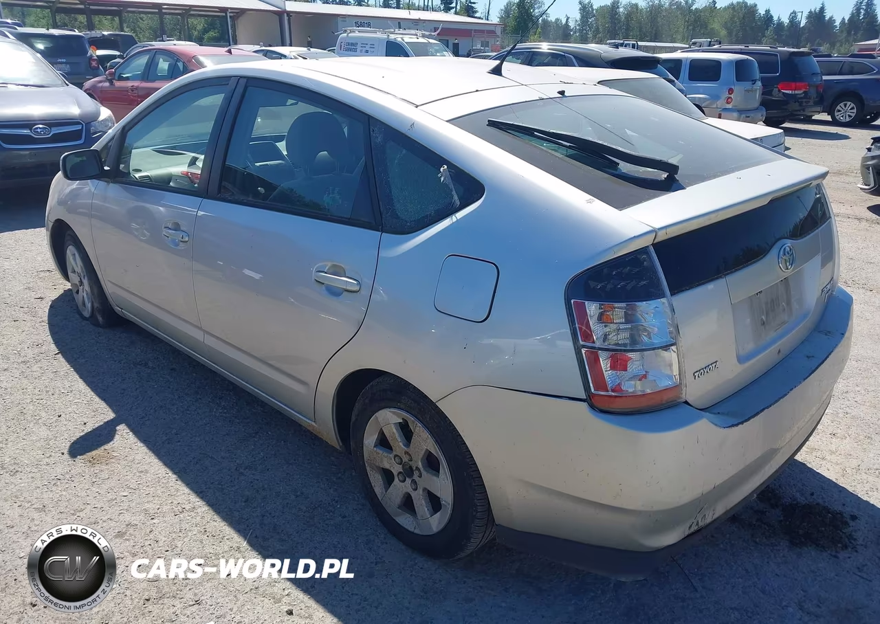 2004 Toyota Prius VIN:JTDKB20U040011281 - 3