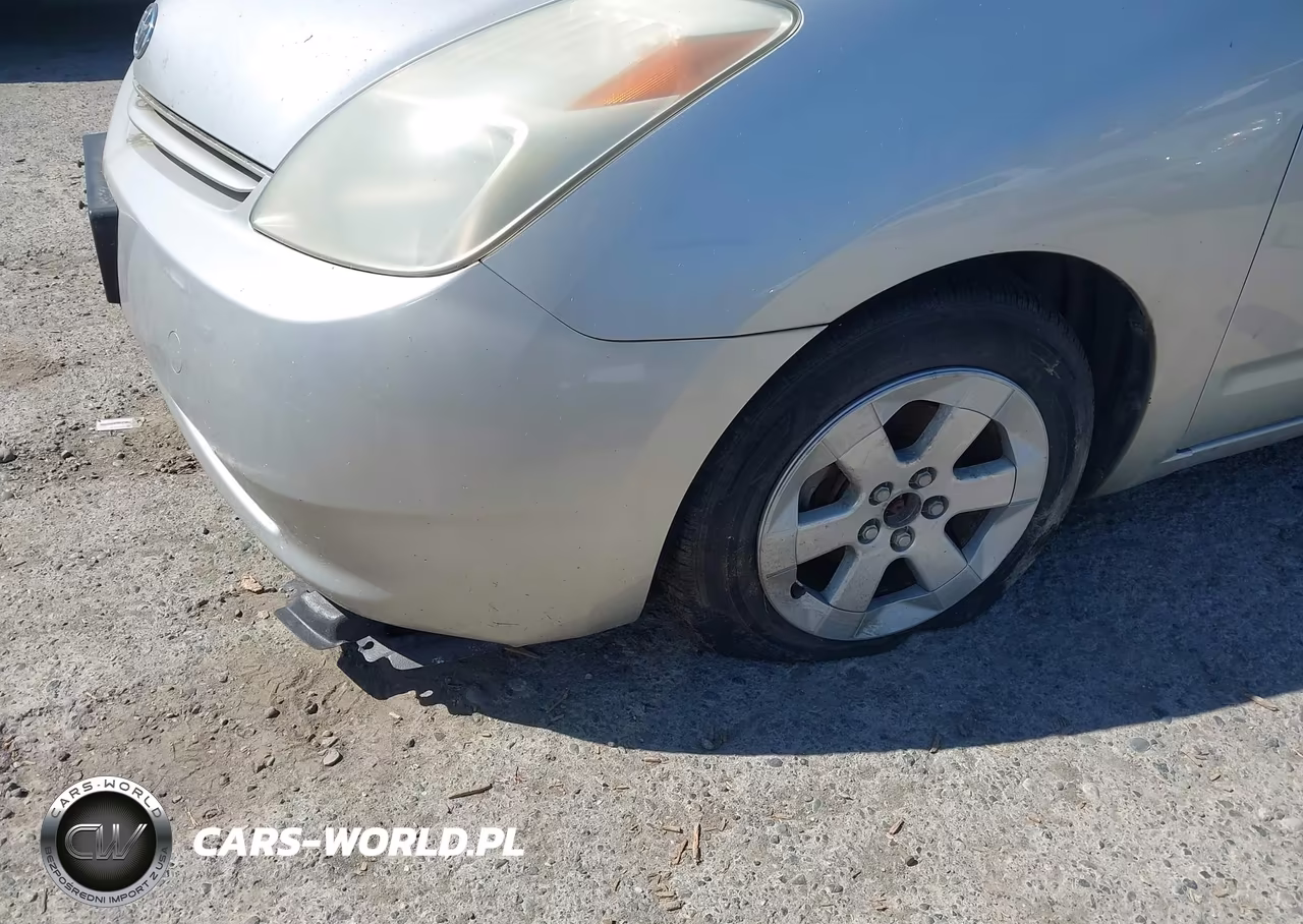 2004 Toyota Prius VIN:JTDKB20U040011281 - 6