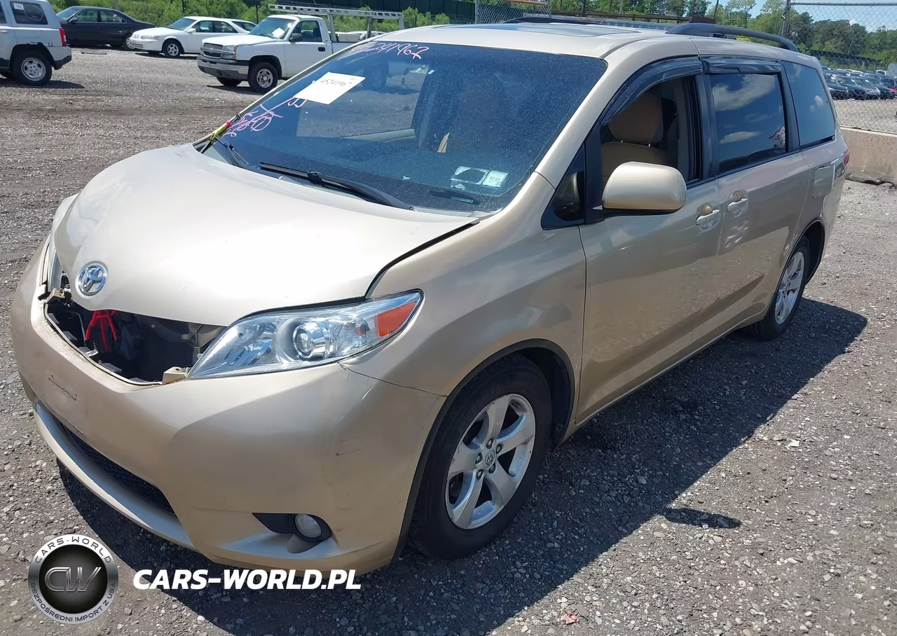 2014 Toyota Sienna Xle V6 8 Passenger VIN:5TDYK3DC4ES418021 - 2