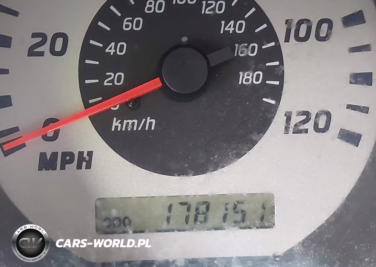 2004 Nissan Xterra Xe VIN:5N1ED28T34C652082 - 7