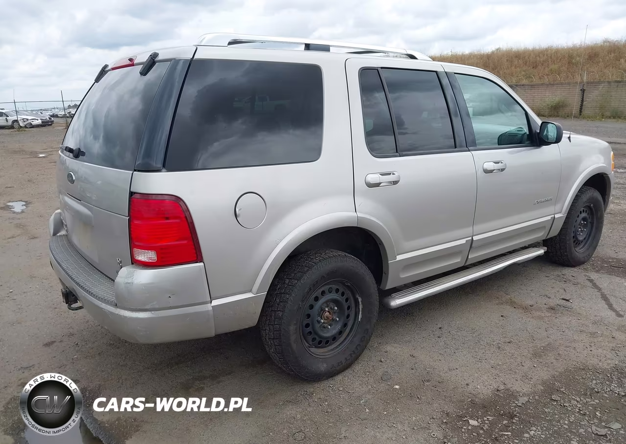 2004 Ford Explorer Limited VIN:1FMDU75WX4UA72166 - 4