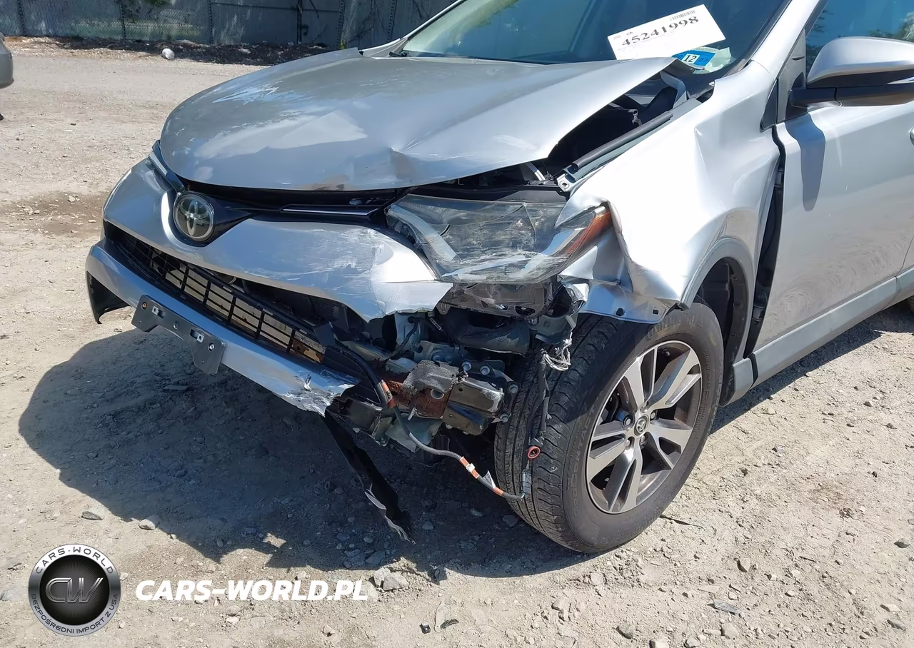 2018 Toyota Rav4 Xle VIN:2T3WFREV5JW474721 - 6