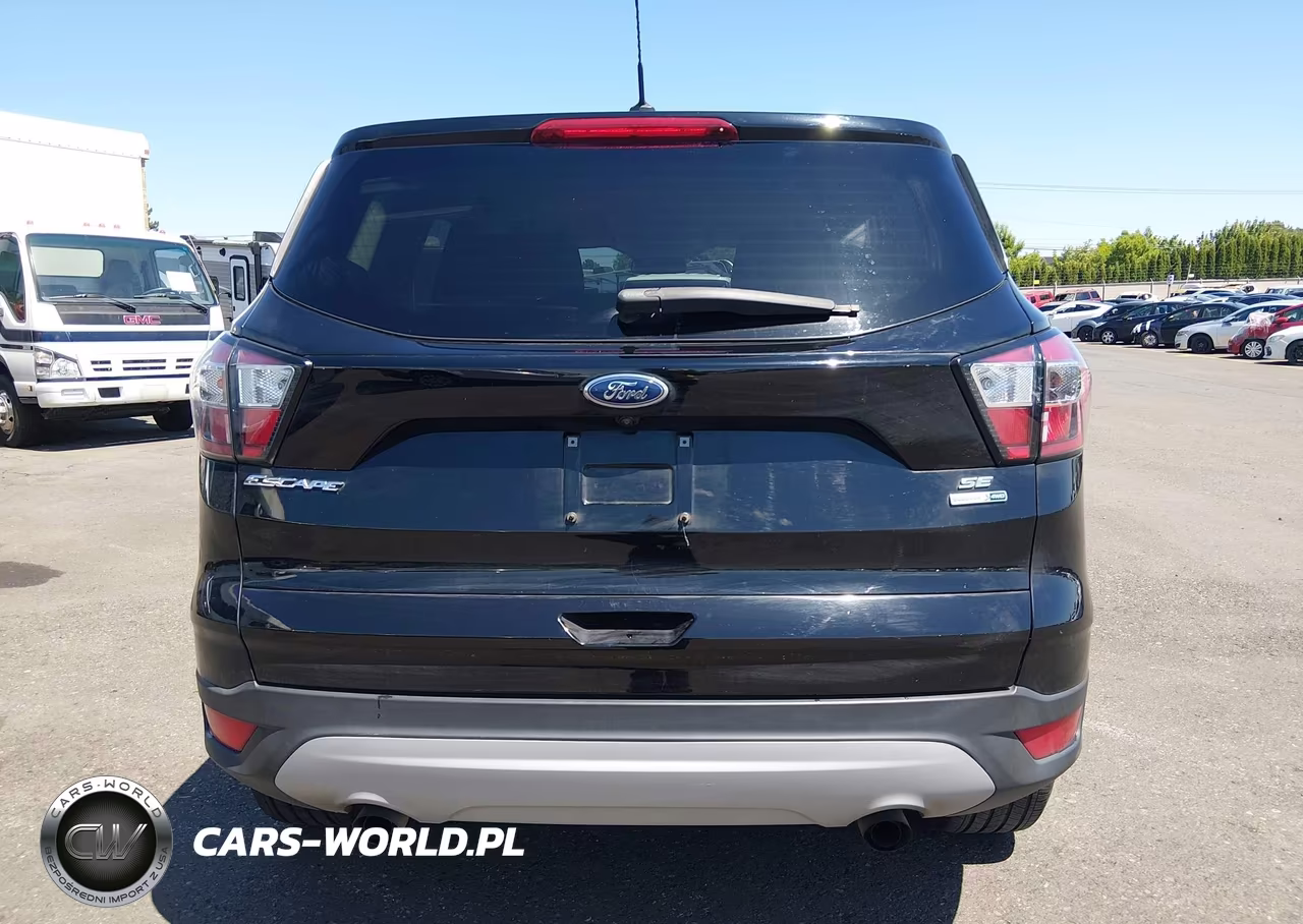 2017 Ford Escape Se VIN:1FMCU9GD4HUE50331 - 16