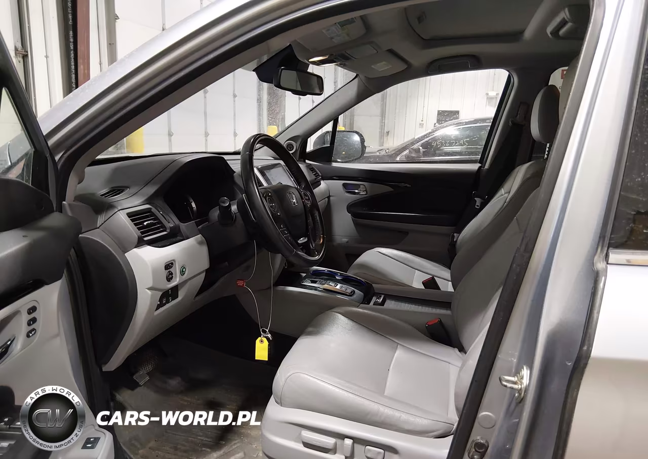 2016 Honda Pilot Elite VIN:5FNYF6H04GB122946 - 5