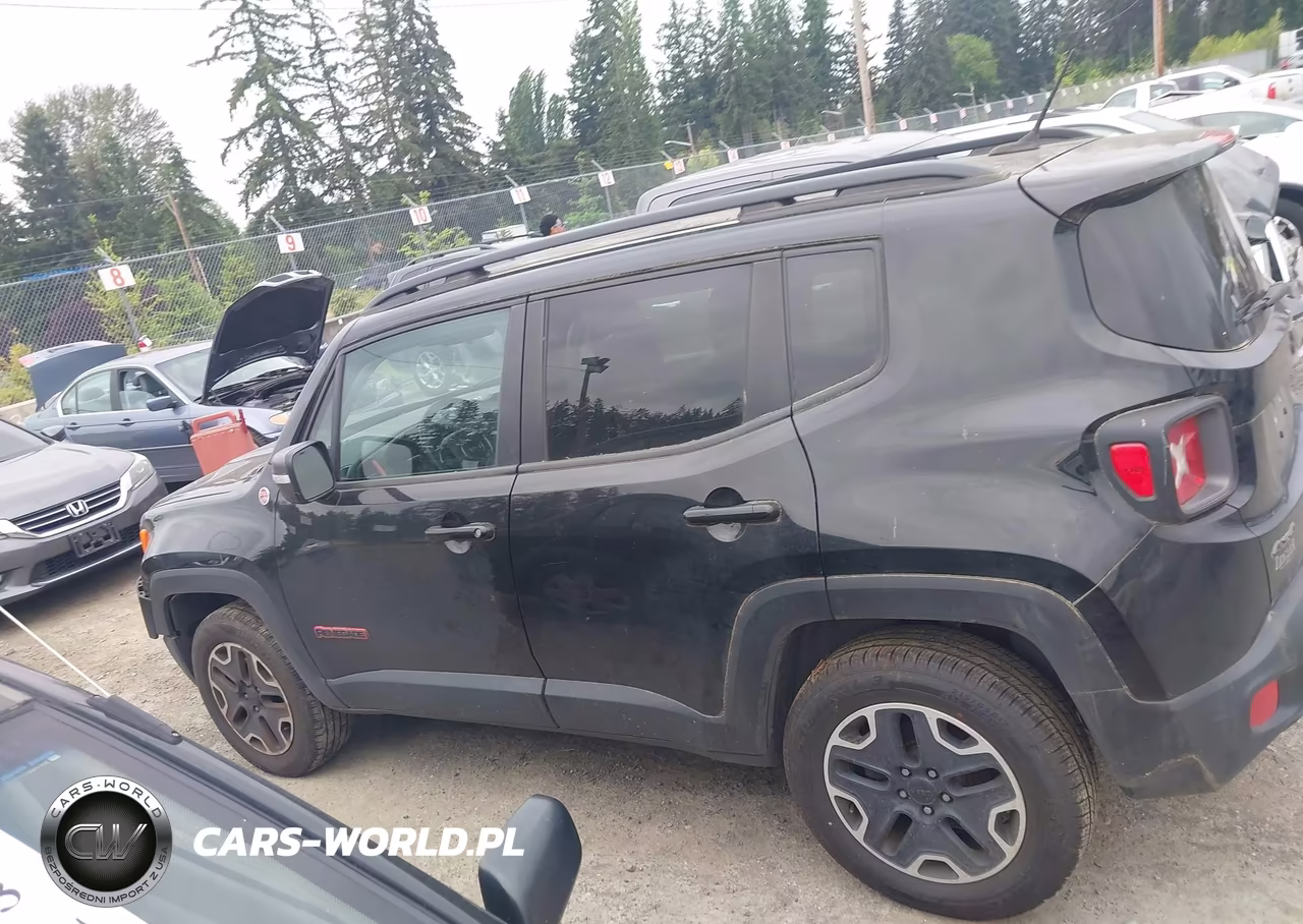 2017 Jeep Renegade Trailhawk 4X4 VIN:ZACCJBCB7HPE55923 - 14