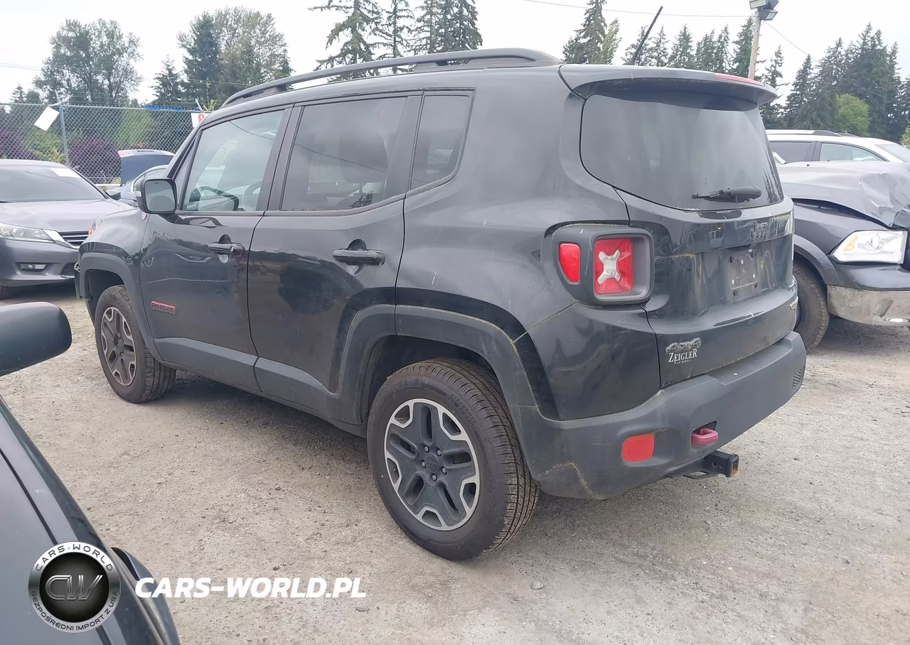 2017 Jeep Renegade Trailhawk 4X4 VIN:ZACCJBCB7HPE55923 - 3