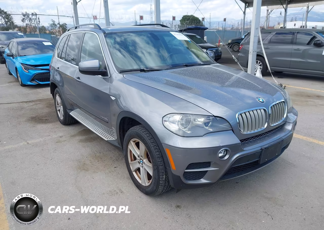 2013 BMW X5 xDrive35D – zdjęcie 1 z 16