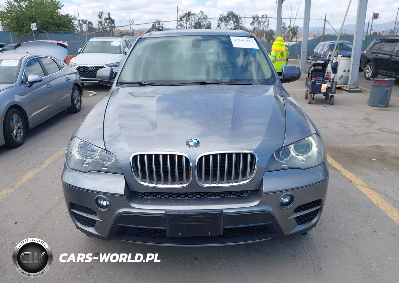 2013 BMW X5 xDrive35D VIN:5UXZW0C58D0B94362 - 12