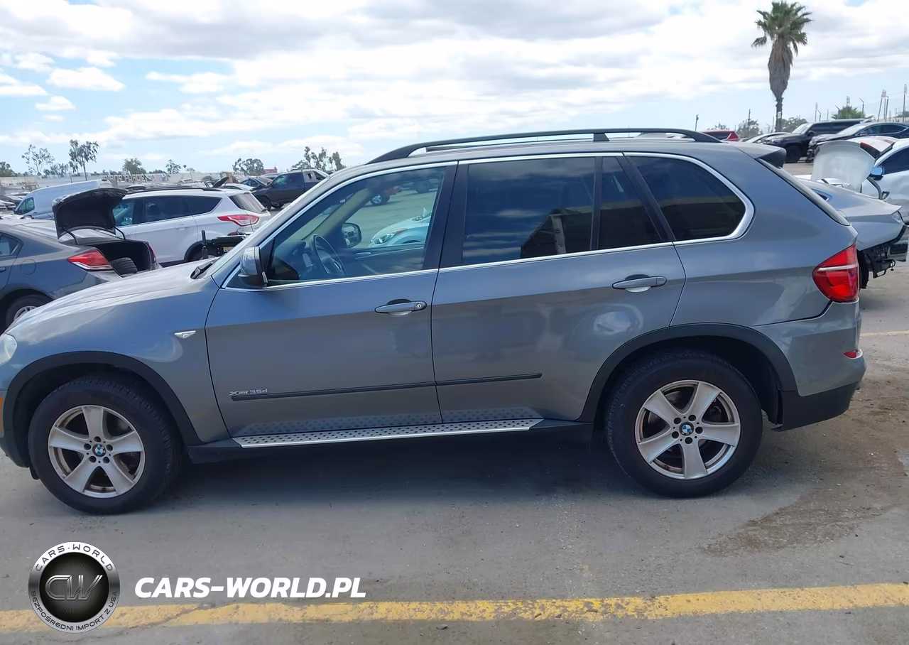 2013 BMW X5 xDrive35D VIN:5UXZW0C58D0B94362 - 14