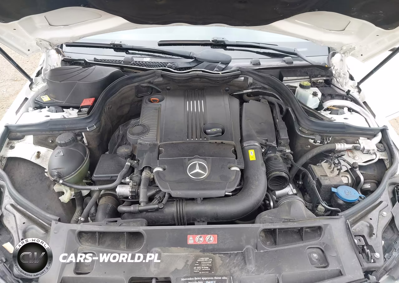 2014 Mercedes-Benz C 250 Sport VIN:WDDGF4HBXEG211950 - 10