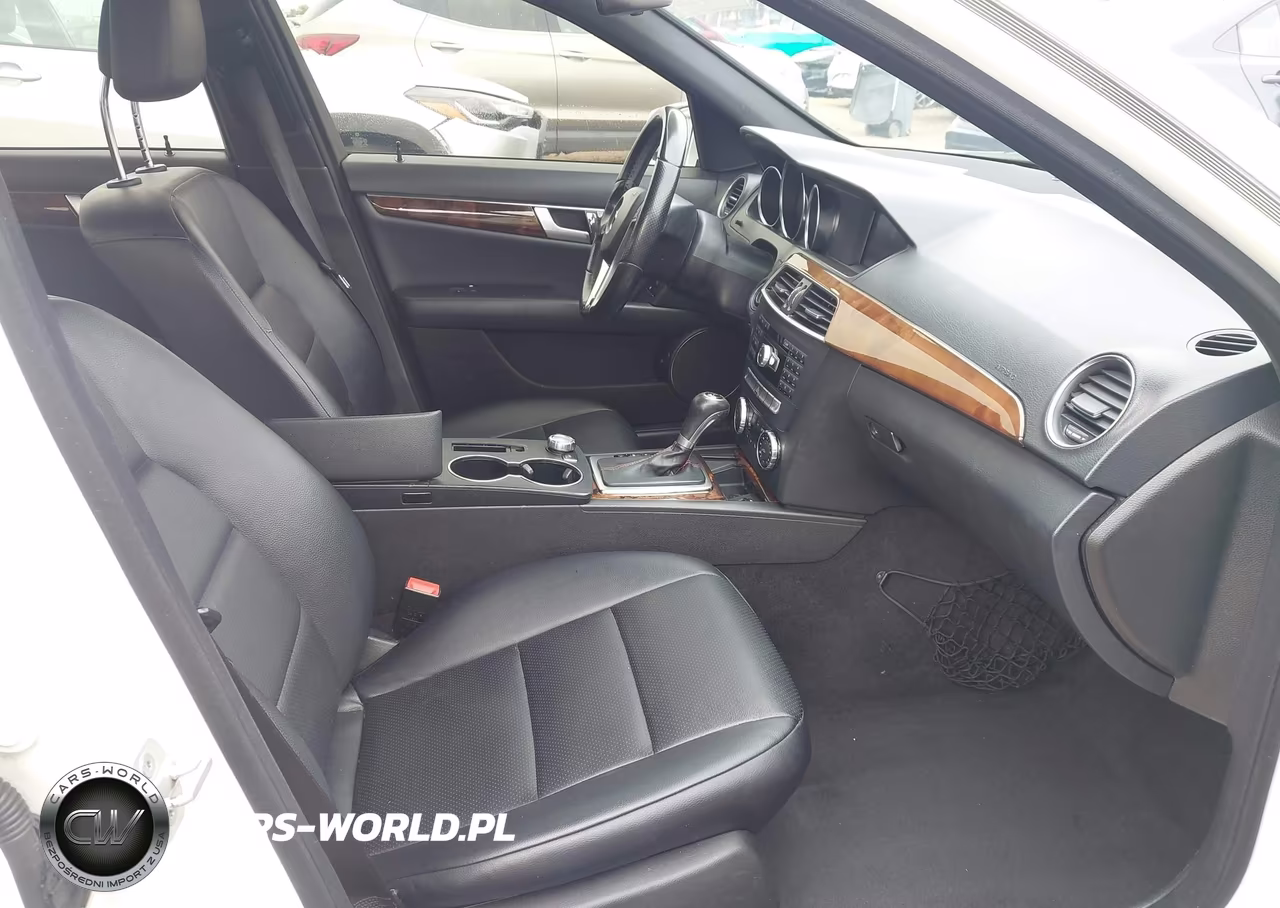 2014 Mercedes-Benz C 250 Sport VIN:WDDGF4HBXEG211950 - 5