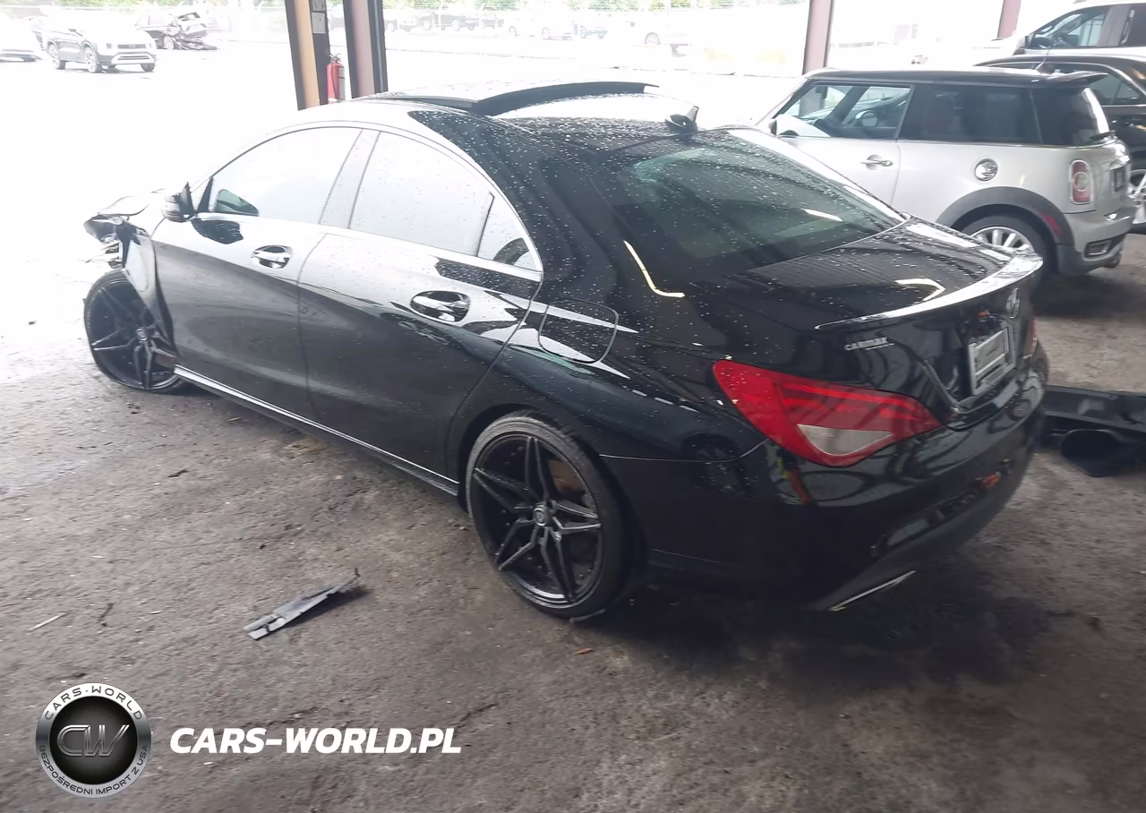 2018 Mercedes-Benz Cla 250 VIN:WDDSJ4EB7JN563029 - 3