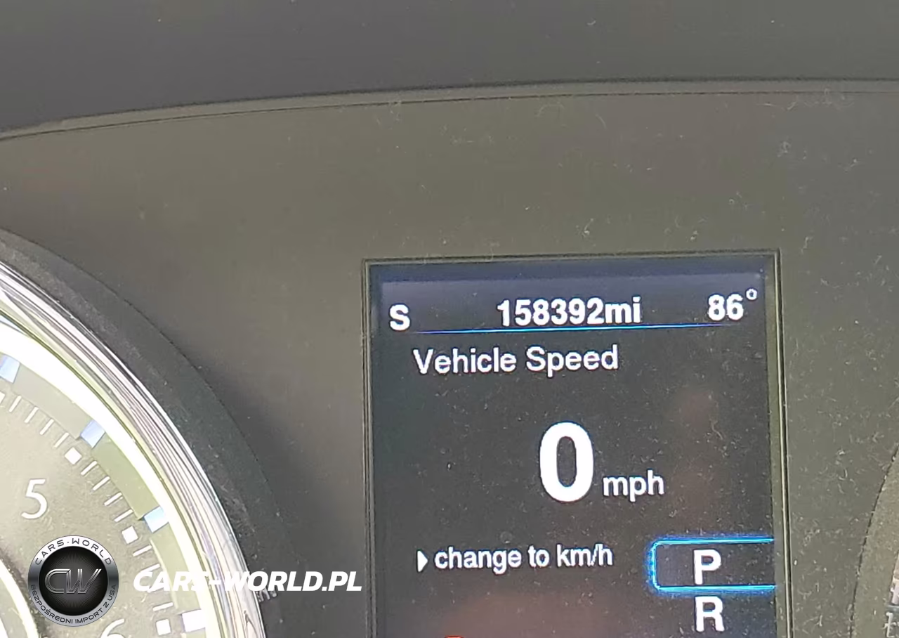 2014 Chrysler 300 VIN:2C3CCAAG0EH182795 - 16