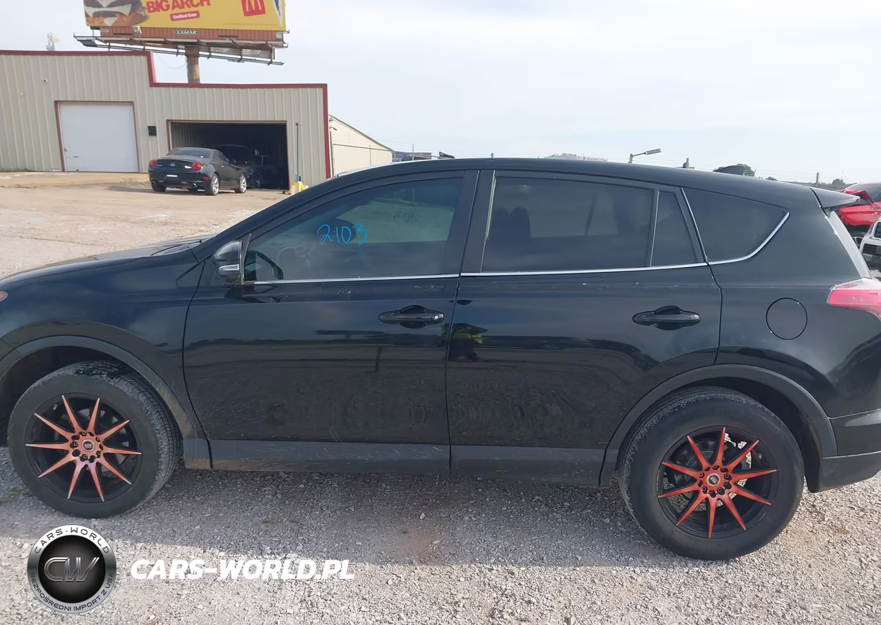 2018 Toyota Rav4 Xle VIN:2T3RFREV8JW789753 - 14