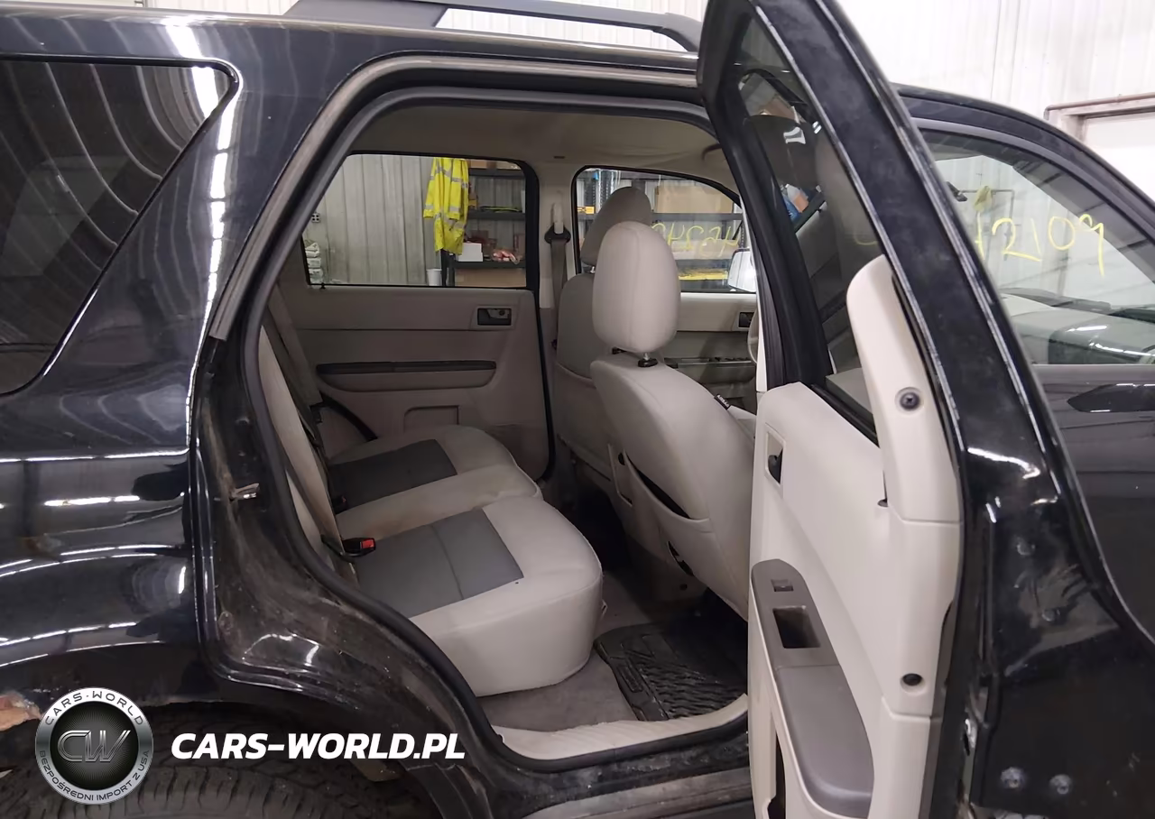 2008 Ford Escape Xlt VIN:1FMCU93108KB02680 - 8