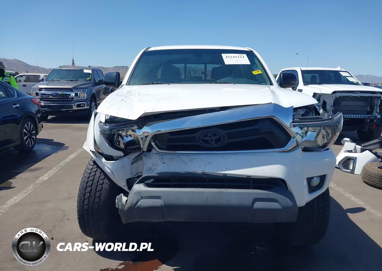 2013 Toyota Tacoma Prerunner V6 VIN:3TMJU4GNXDM149987 - 12