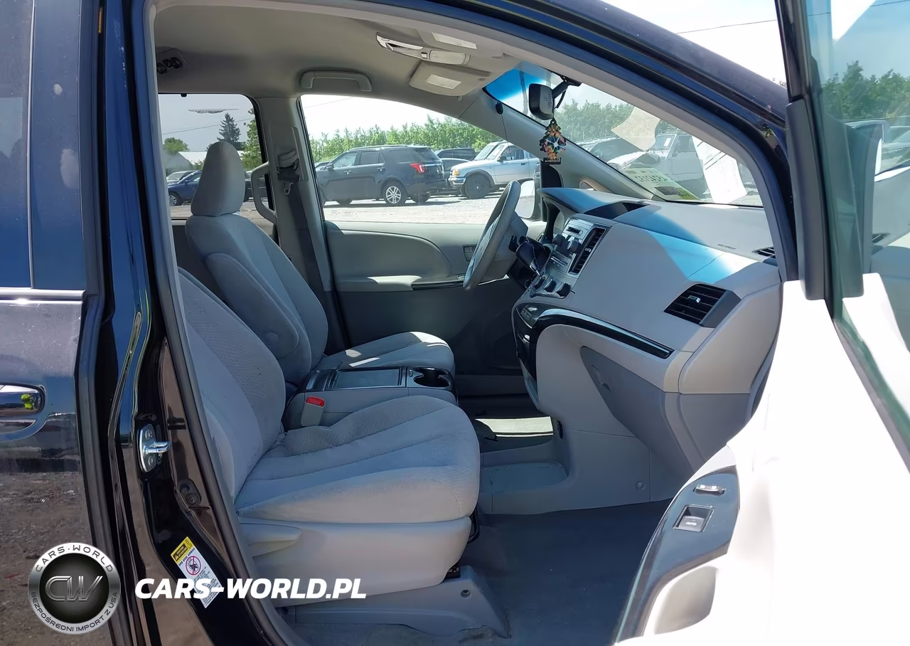 2012 Toyota Sienna Le V6 8 Passenger VIN:5TDKK3DC4CS235866 - 5