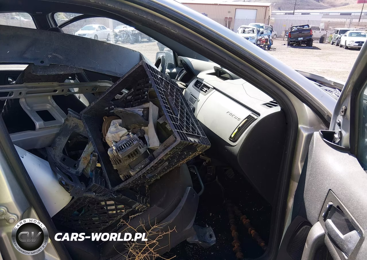 2009 Ford Focus Ses VIN:1FAHP36N19W146006 - 5