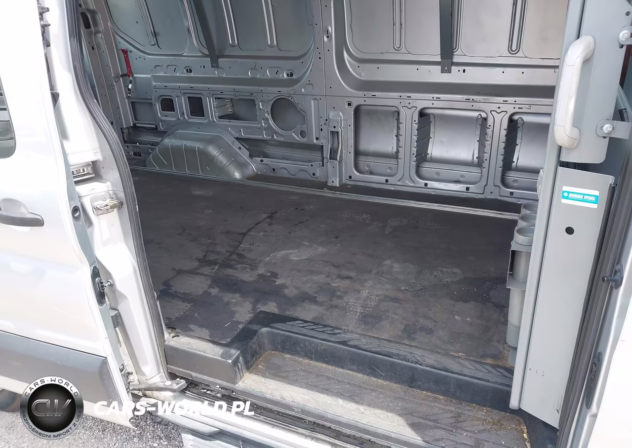 2019 Ford Transit-150 VIN:1FTYE2YM8KKA37912 - 8