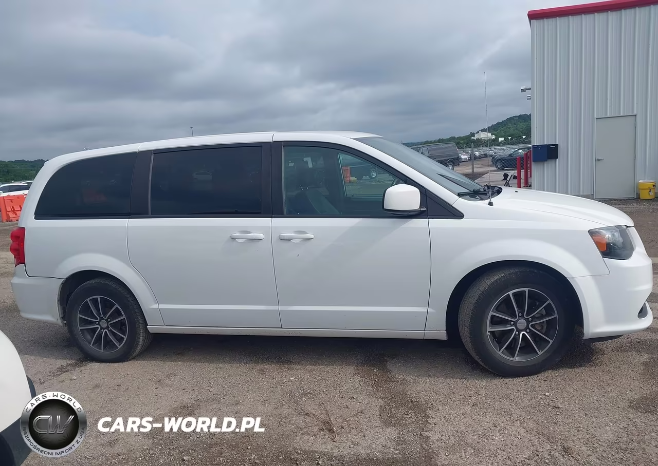 2018 Dodge Grand Caravan Gt VIN:2C4RDGEG9JR288618 - 13