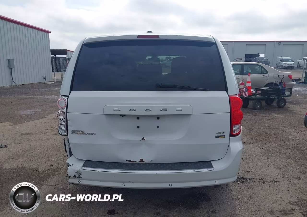 2018 Dodge Grand Caravan Gt VIN:2C4RDGEG9JR288618 - 16