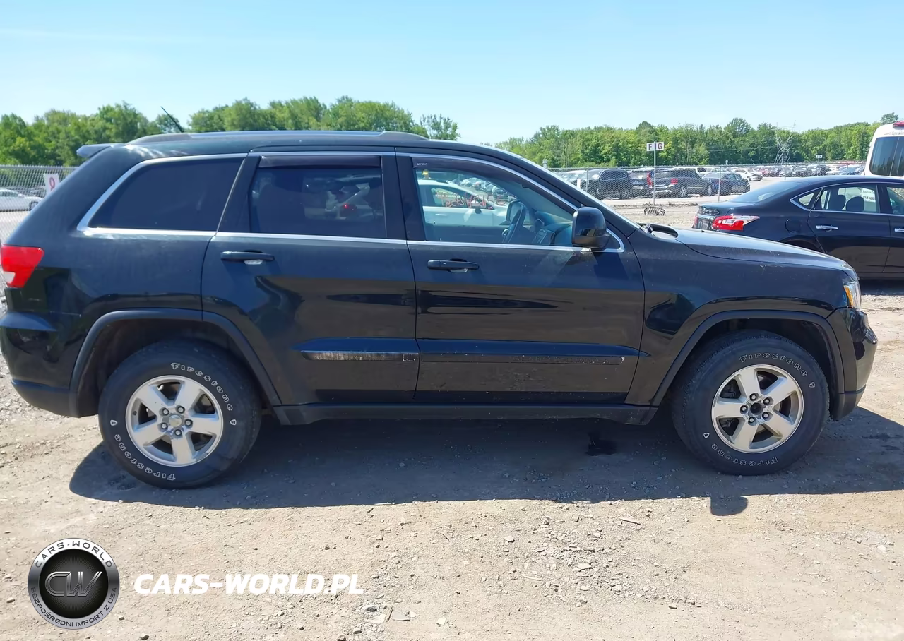 2012 Jeep Grand Cherokee Laredo VIN:1C4RJFAG8CC289747 - 13