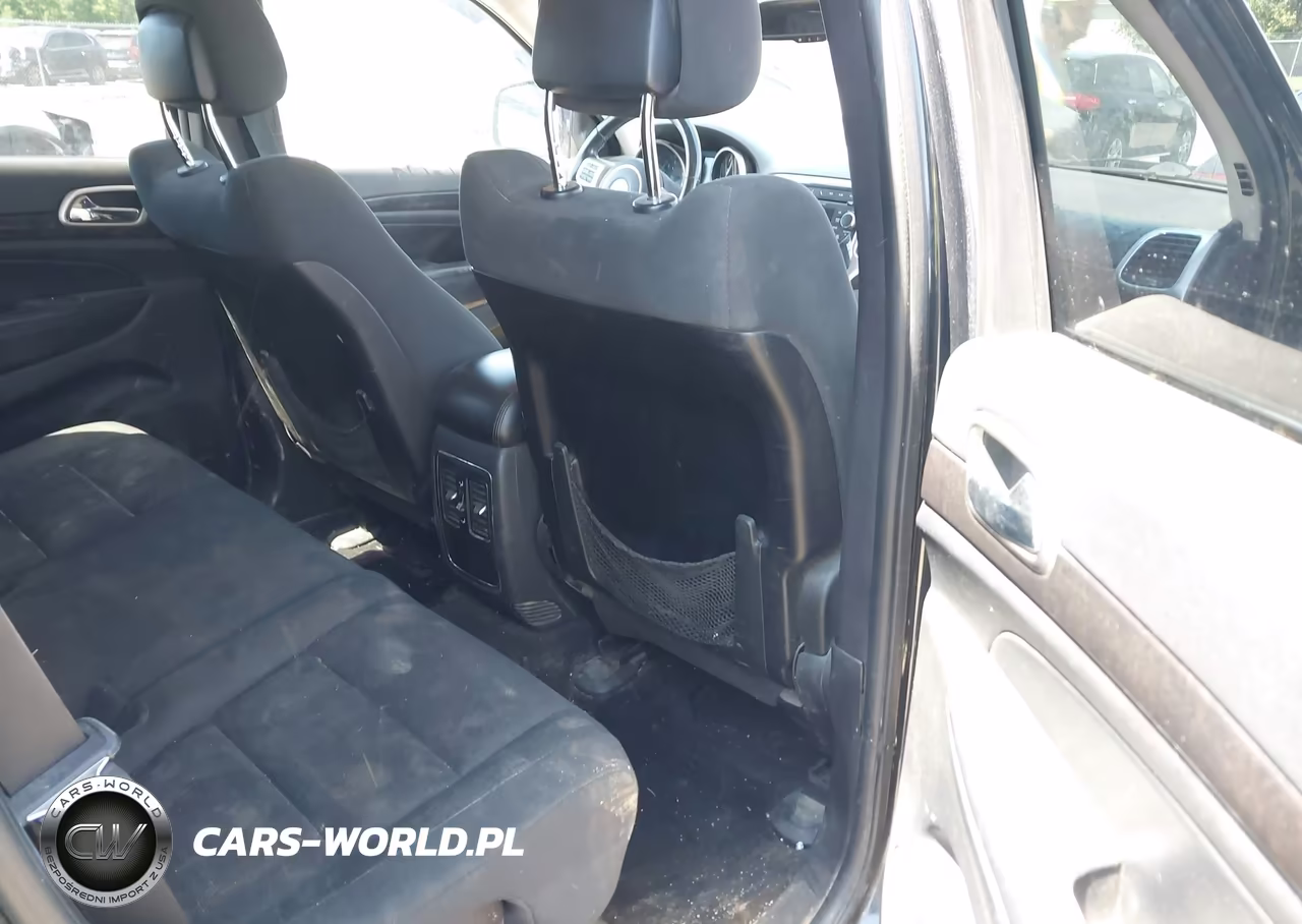 2012 Jeep Grand Cherokee Laredo VIN:1C4RJFAG8CC289747 - 8