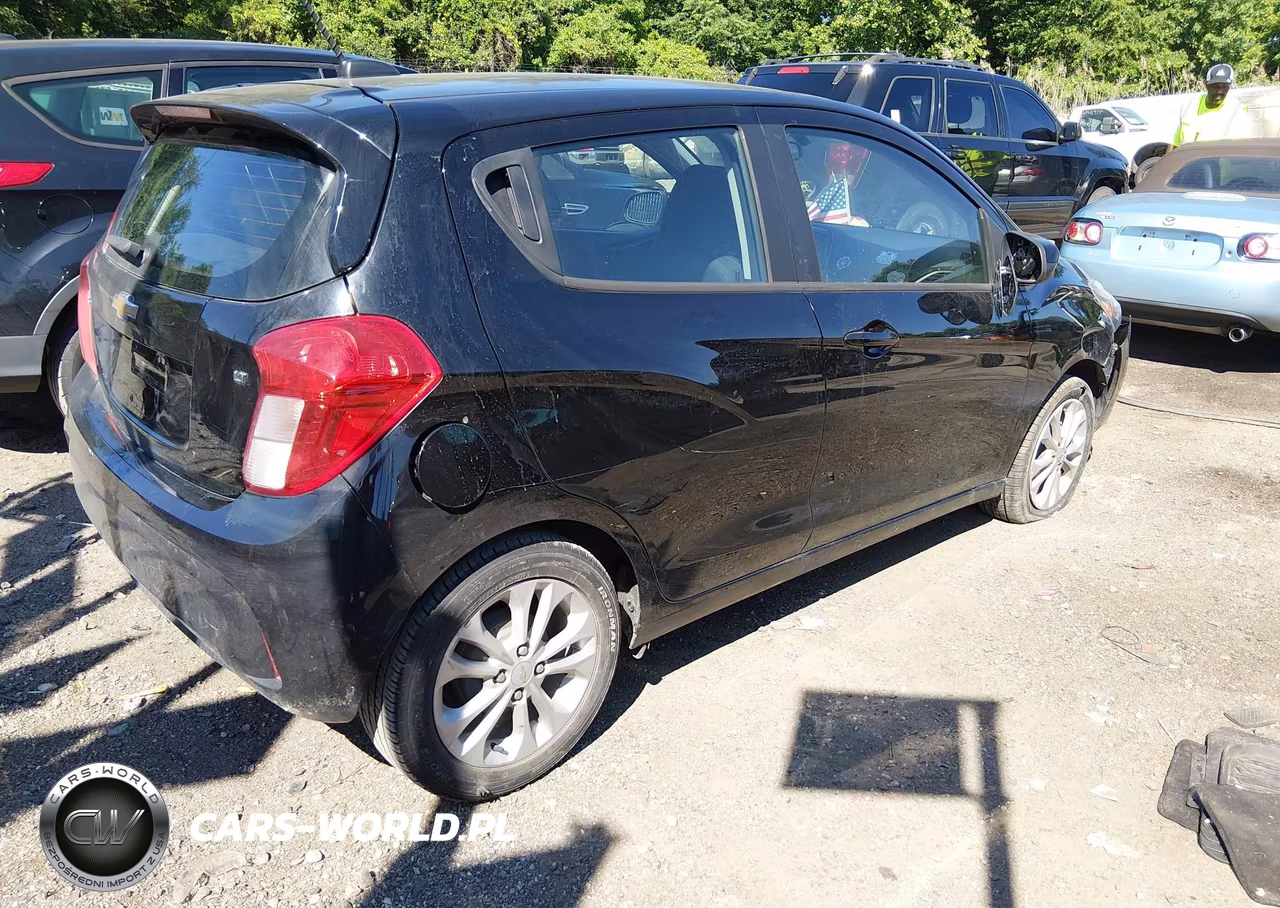2021 Chevrolet Spark Fwd 1Lt Automatic VIN:KL8CD6SA5MC746452 - 4
