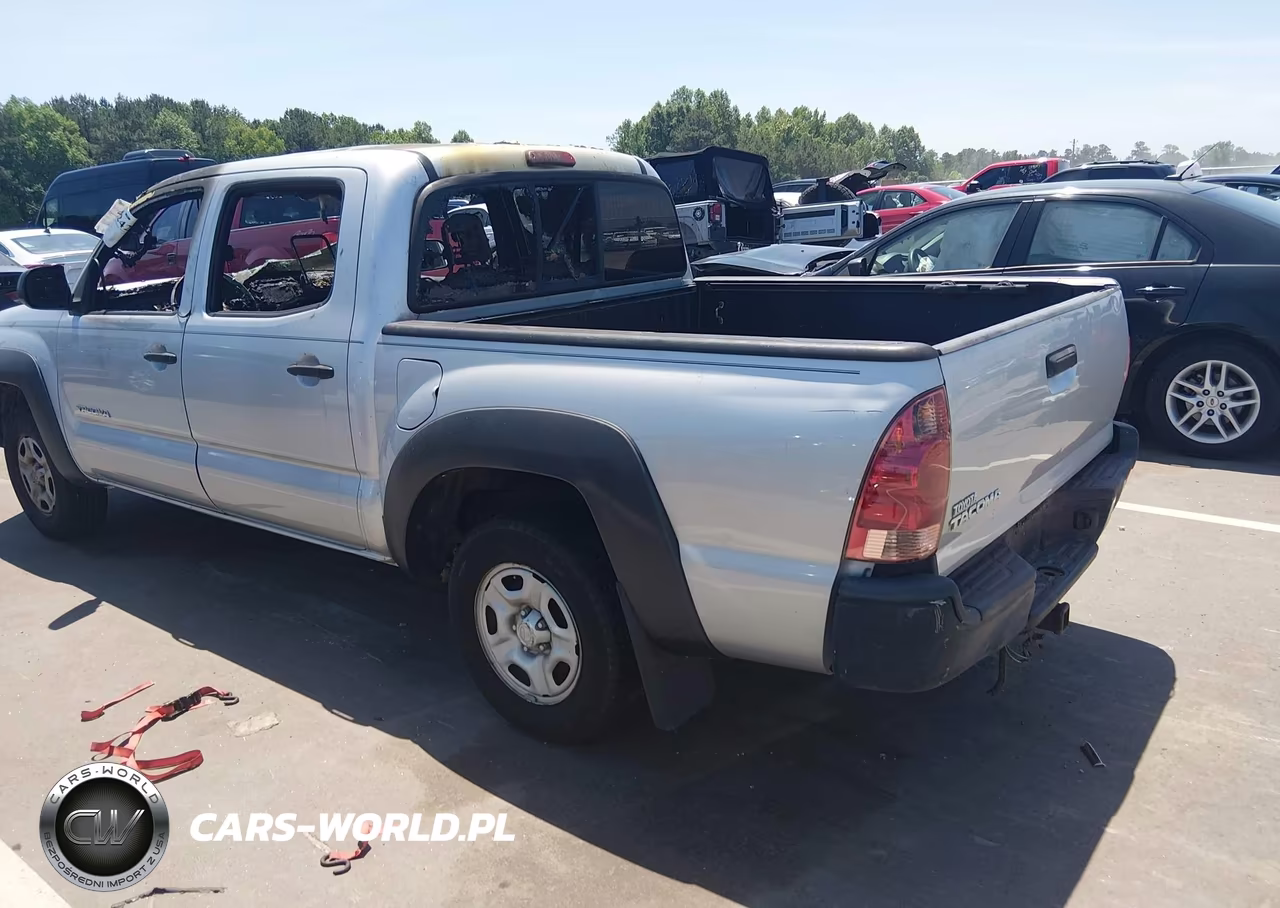 2013 Toyota Tacoma VIN:5TFJX4CN0DX026061 - 3