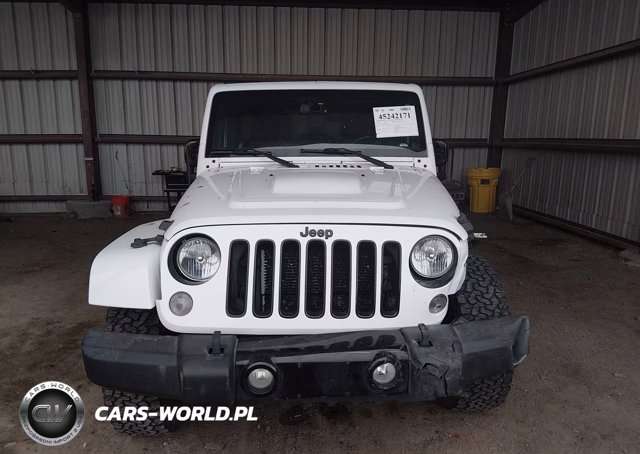 2015 Jeep Wrangler Unlimited Altitude VIN:1C4BJWEG6FL742585 - 13