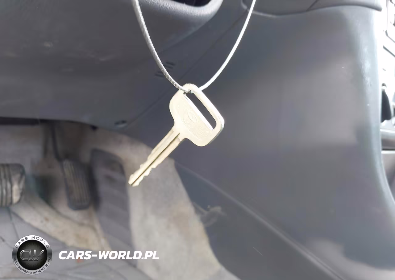 2000 Toyota Camry Le VIN:4T1BG22K6YU731627 - 11