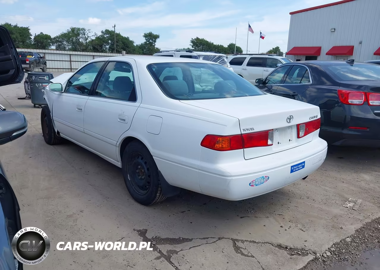 2000 Toyota Camry Le VIN:4T1BG22K6YU731627 - 3