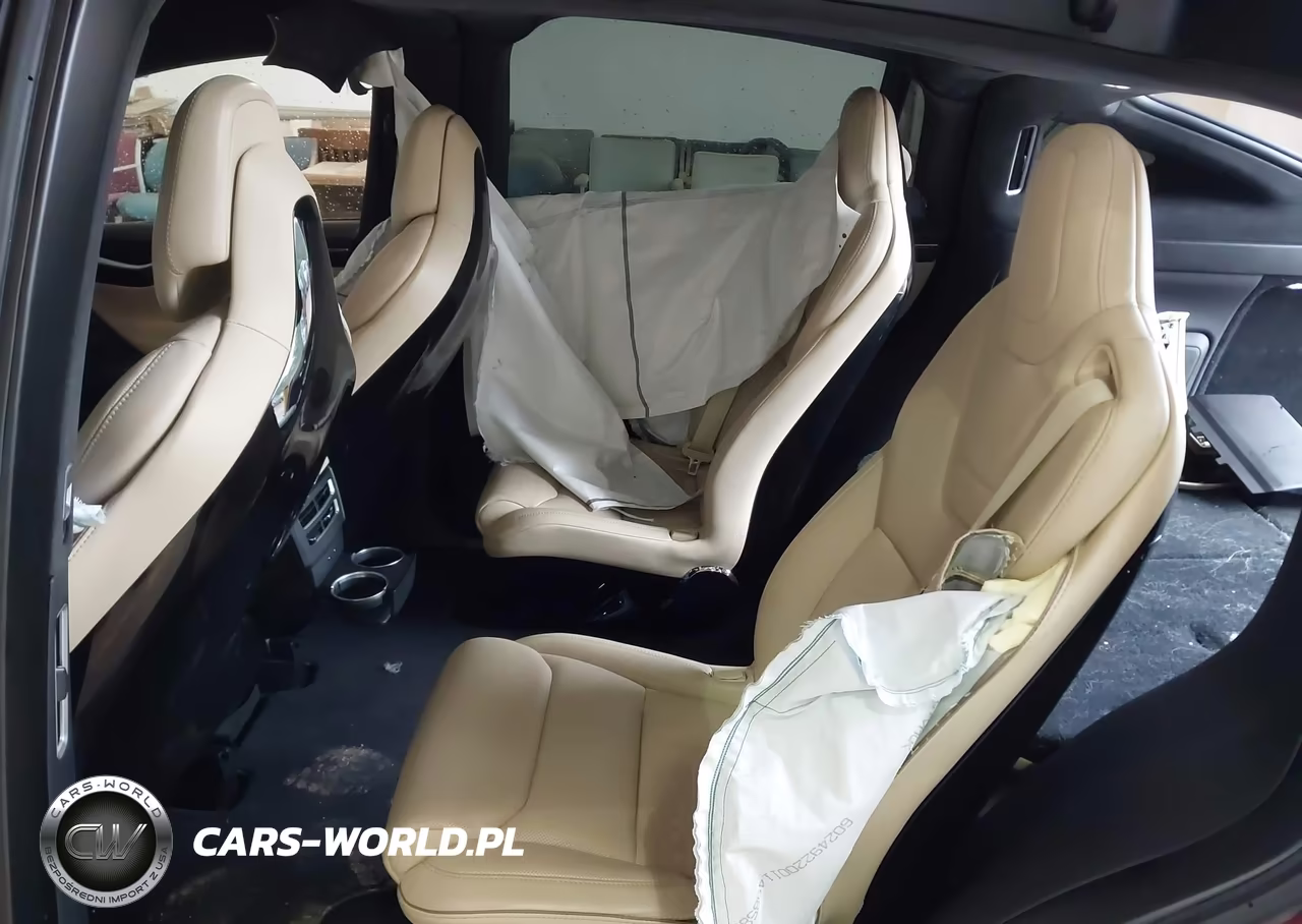 2016 Tesla Model X 60D-70D-75D-90D-P100D VIN:5YJXCBE29GF011991 - 8