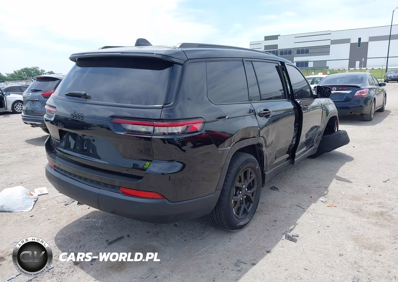 2025 Jeep Grand Cherokee L Altitude X 4X2 VIN:1C4RJJAG0S8763887 - 4