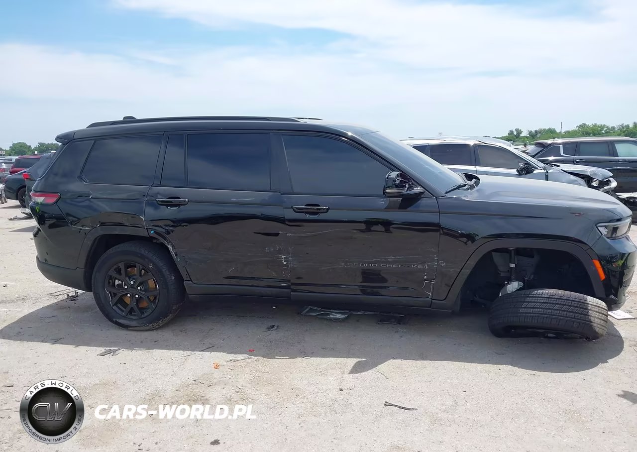 2025 Jeep Grand Cherokee L Altitude X 4X2 VIN:1C4RJJAG0S8763887 - 6