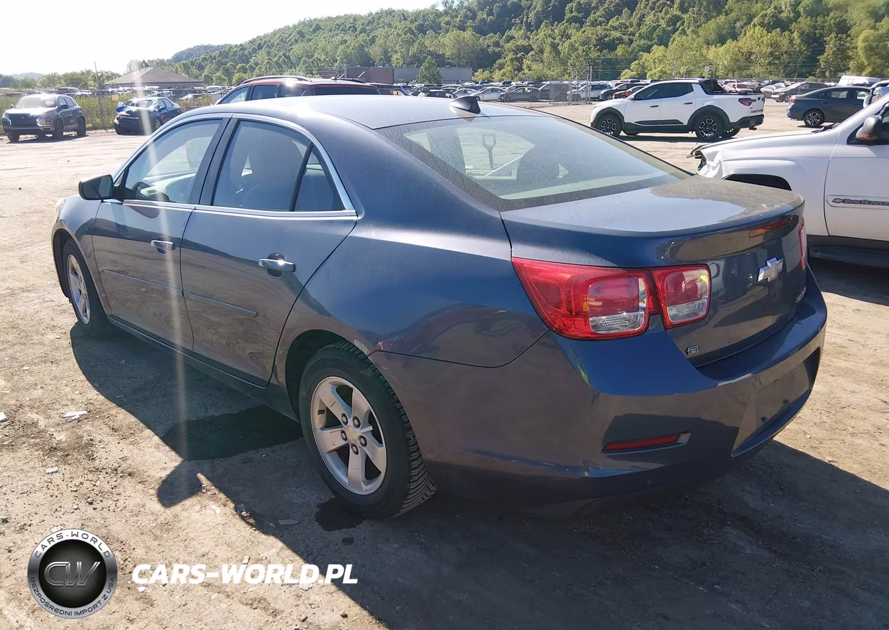 2014 Chevrolet Malibu 1Ls VIN:1G11B5SLXEF277660 - 3