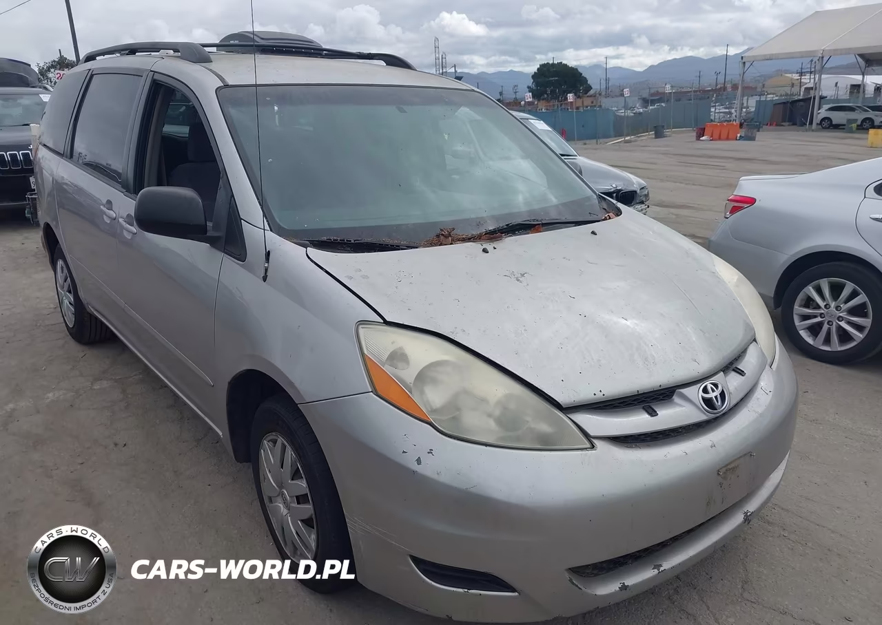 2006 Toyota Sienna Le