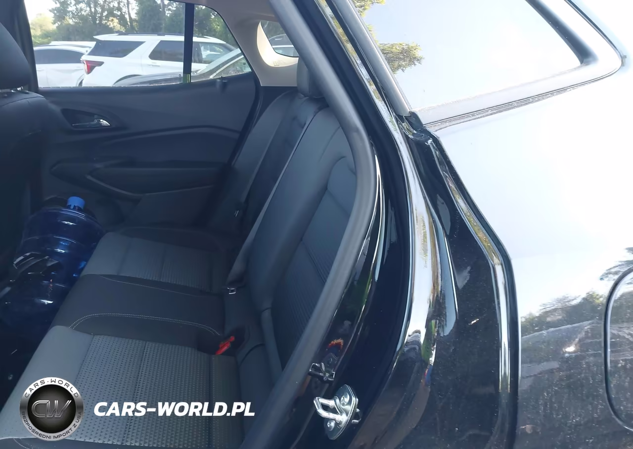 2026 Chevrolet Trax Fwd Lt VIN:KL77LHEPXTC093460 - 8