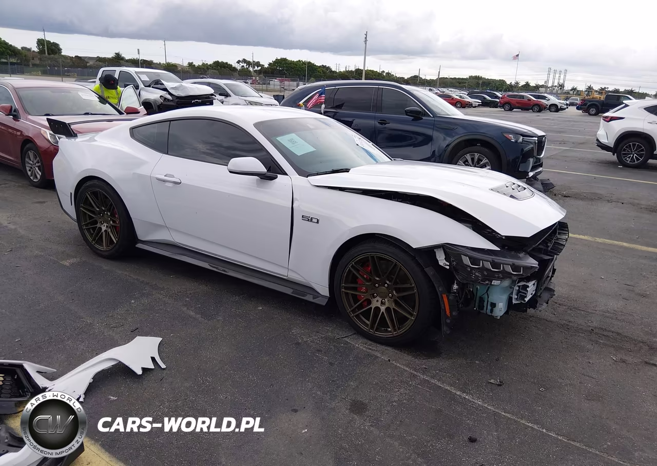 2024 Ford Mustang Gt Premium Fastback – zdjęcie 1 z 17