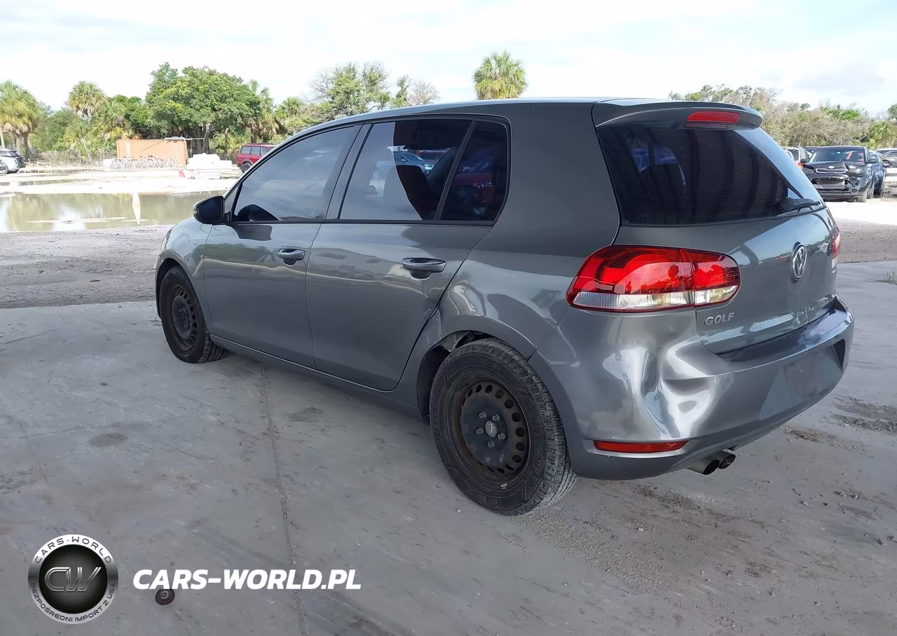 2013 Volkswagen Golf 2.5L 4-Door VIN:WVWDB7AJ5DW004432 - 3