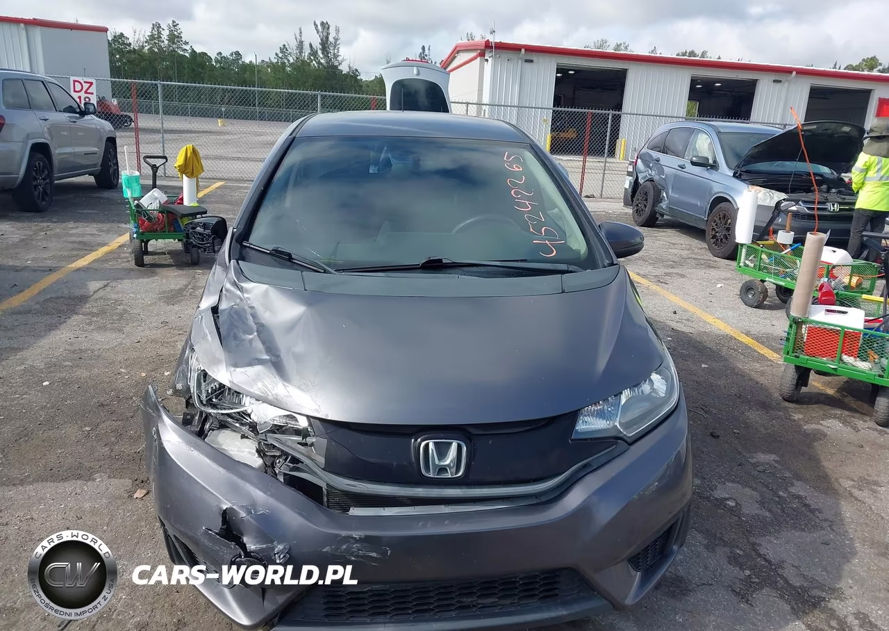 2015 Honda Fit Lx VIN:3HGGK5G50FM740887 - 12