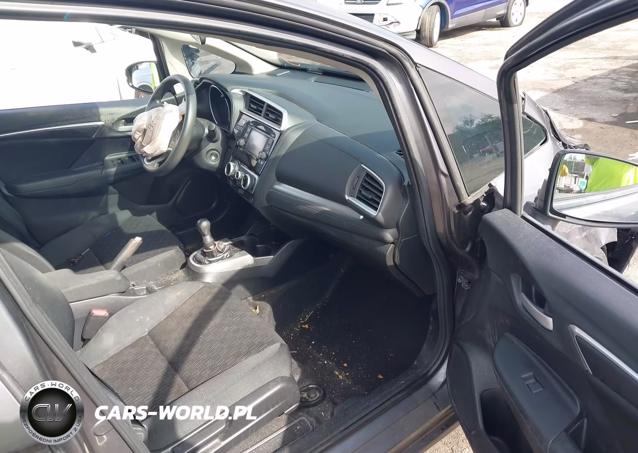 2015 Honda Fit Lx VIN:3HGGK5G50FM740887 - 5